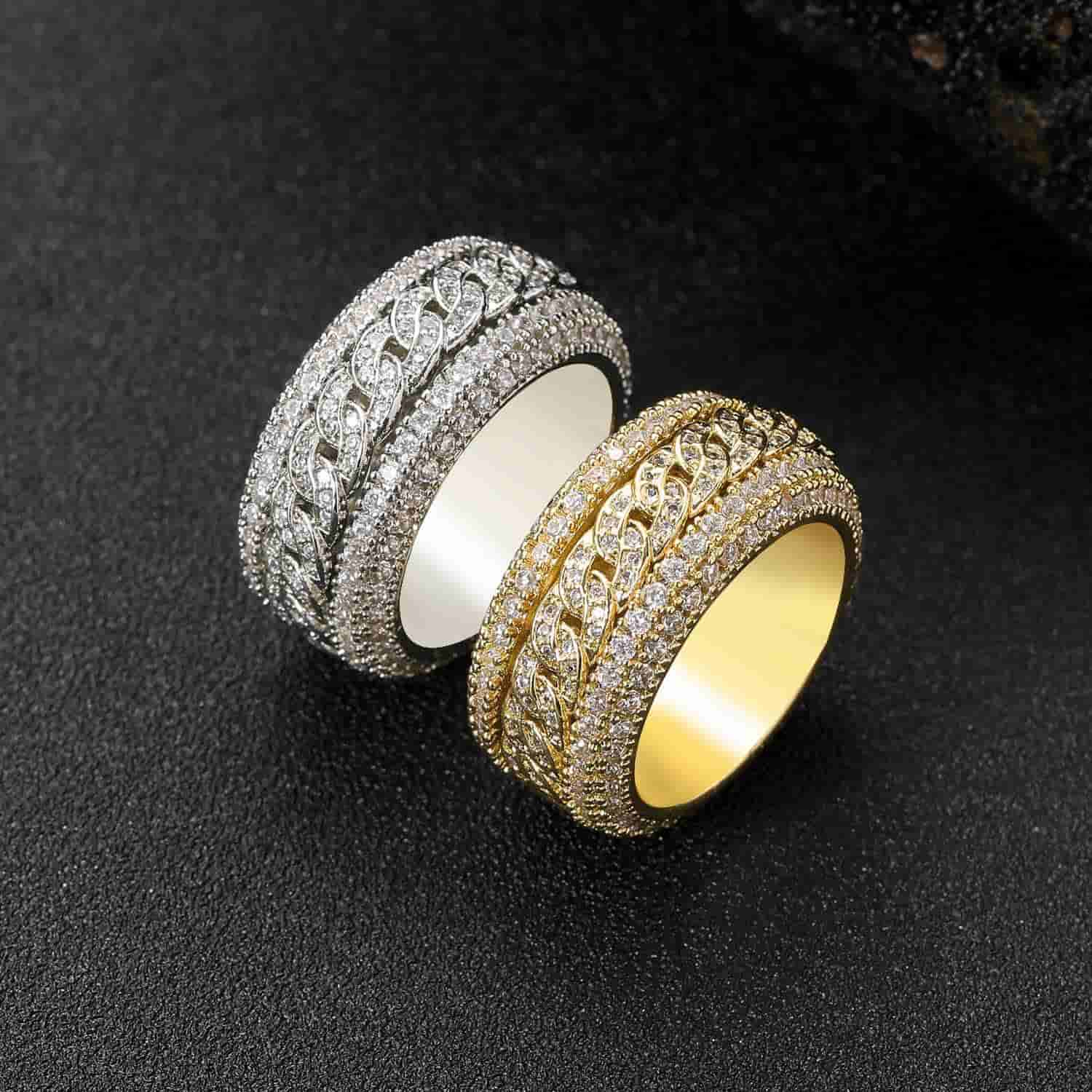 Anillo cubano giratorio con micropavé de diamantes