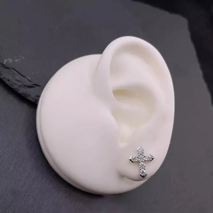 S925 VVS Moissanite Cross Stud Earrings