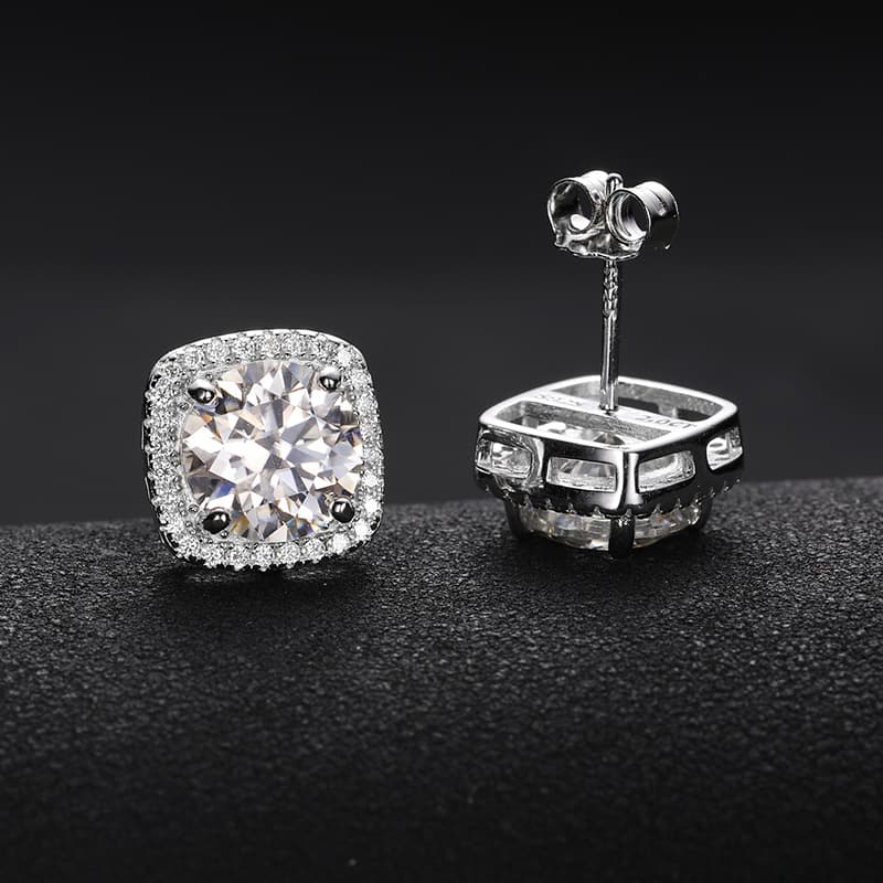 Artisan-Crafted S925 Square Ice Sugar VVS Moissanite Earring