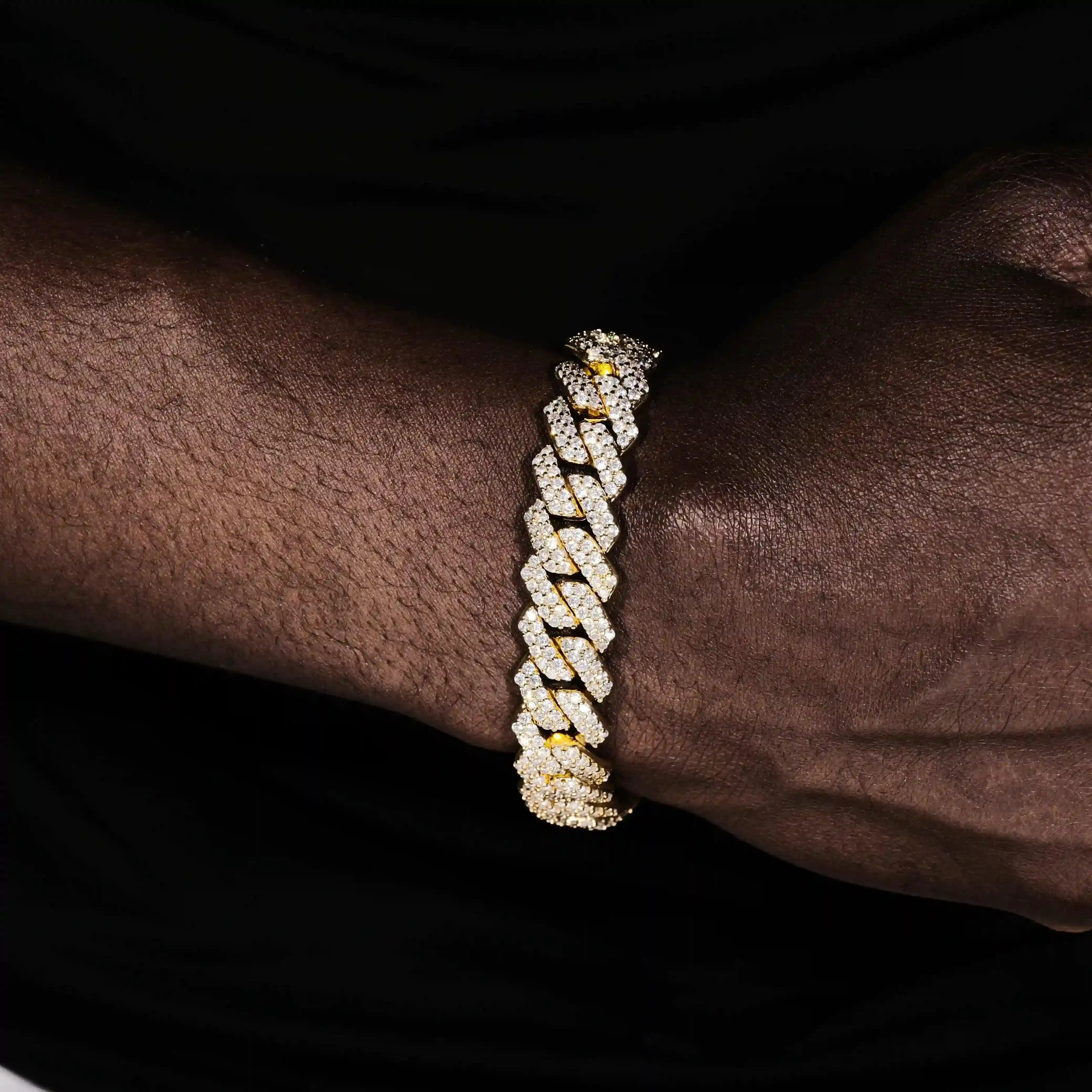 Iced Prong Cuban Bracelet in 18k Gold - 14mm