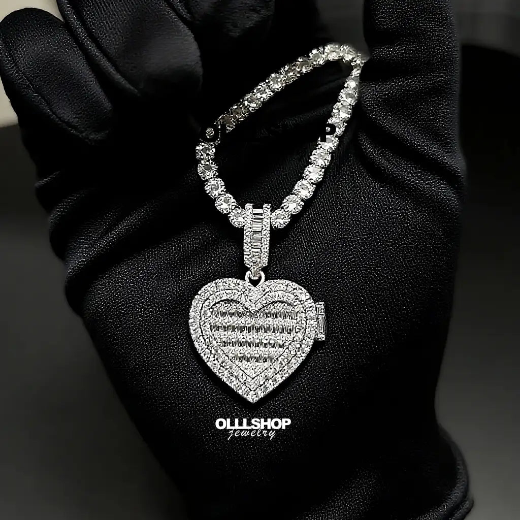 Personalized Heart Photo Pendant with Hinged Design