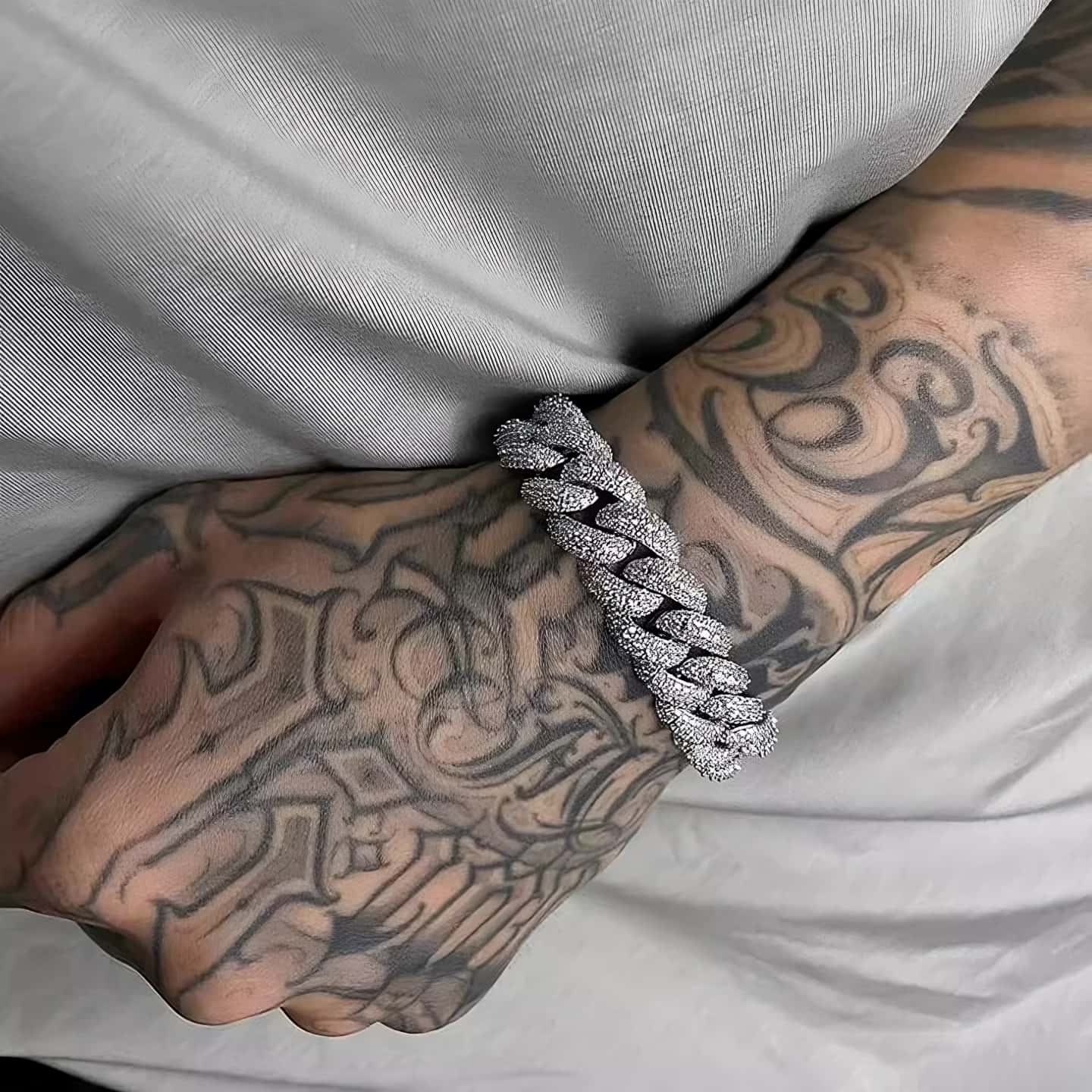 Luxury iced out cuban link bracelet 15mm on wrist