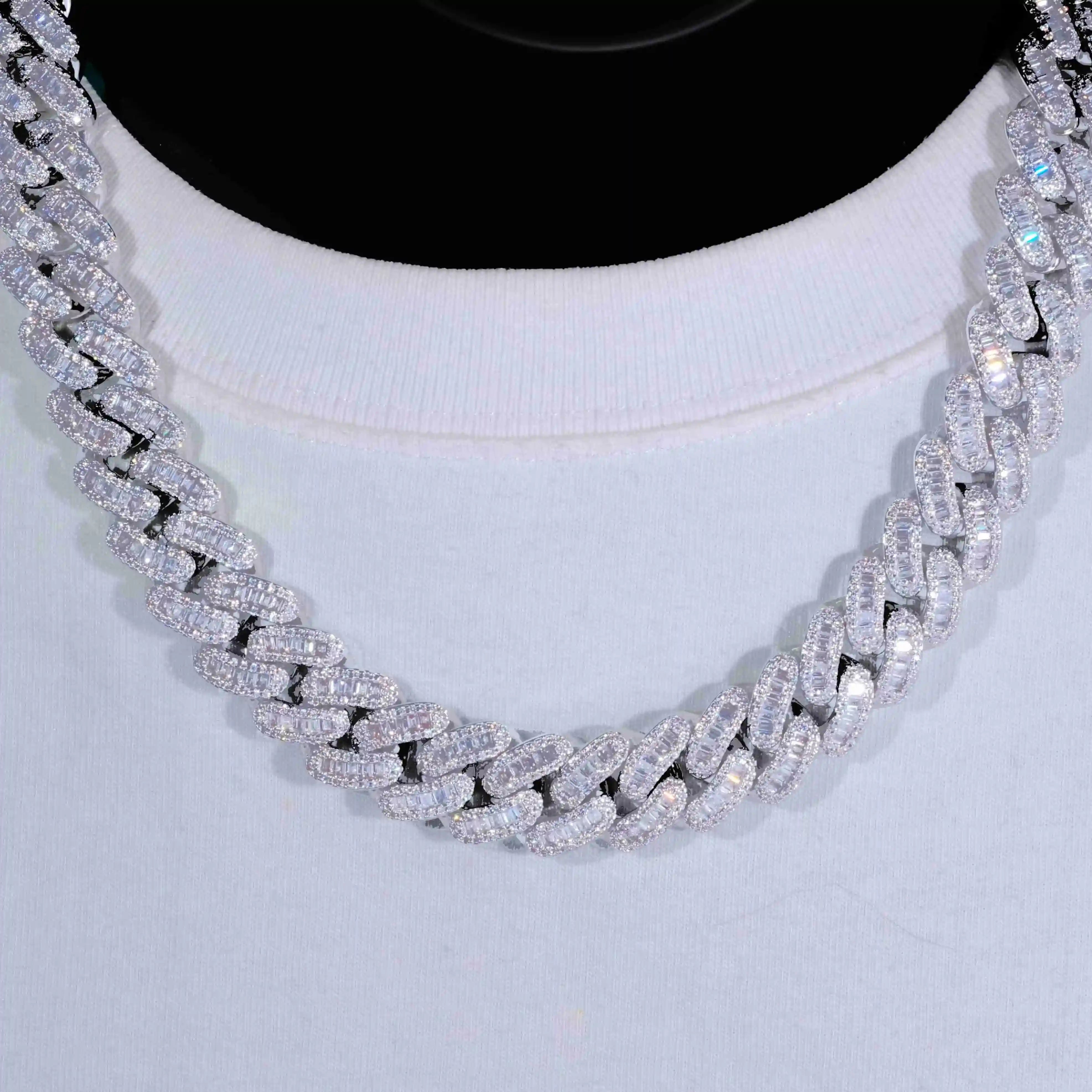 Baguette Cuban Link Chain in White Gold - 16mm