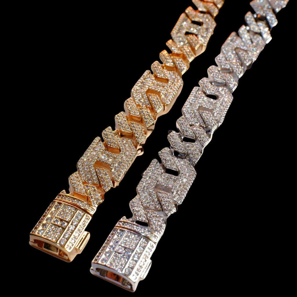 Two-tone polygon Cuban link bracelet in 18k gold and silver finish