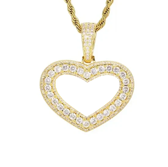 Customizable heart pendant frame ready for personalized photo