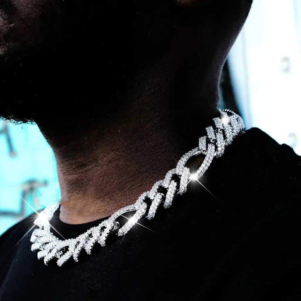 Iced Figaro Chain in White Gold - 19mm