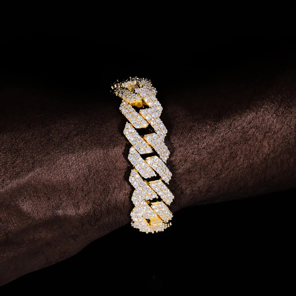2-row iced prong Cuban bracelet in 18k gold 19mm