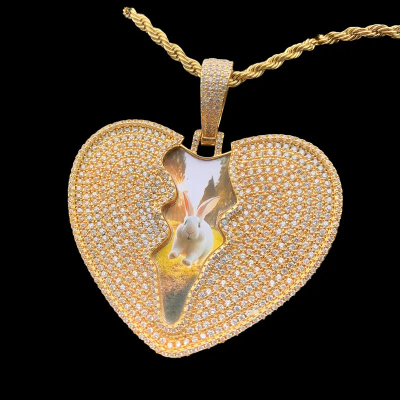 Yellow gold cracked love pendant customized with iced stones