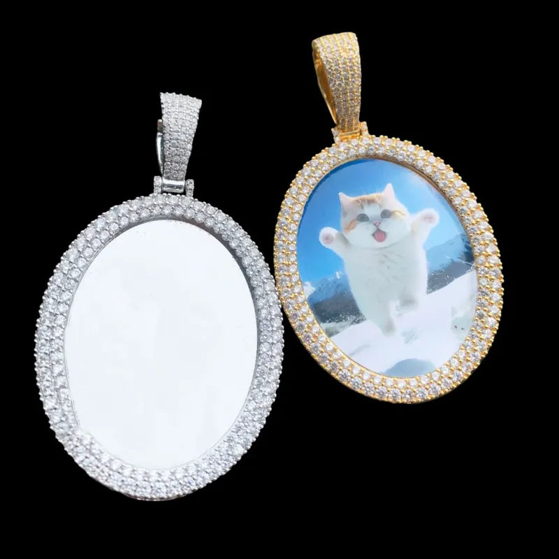 Side-by-side view of personalized oval pendant with and without photo insert