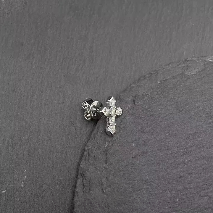 S925 VVS Moissanite Cross Stud Earrings