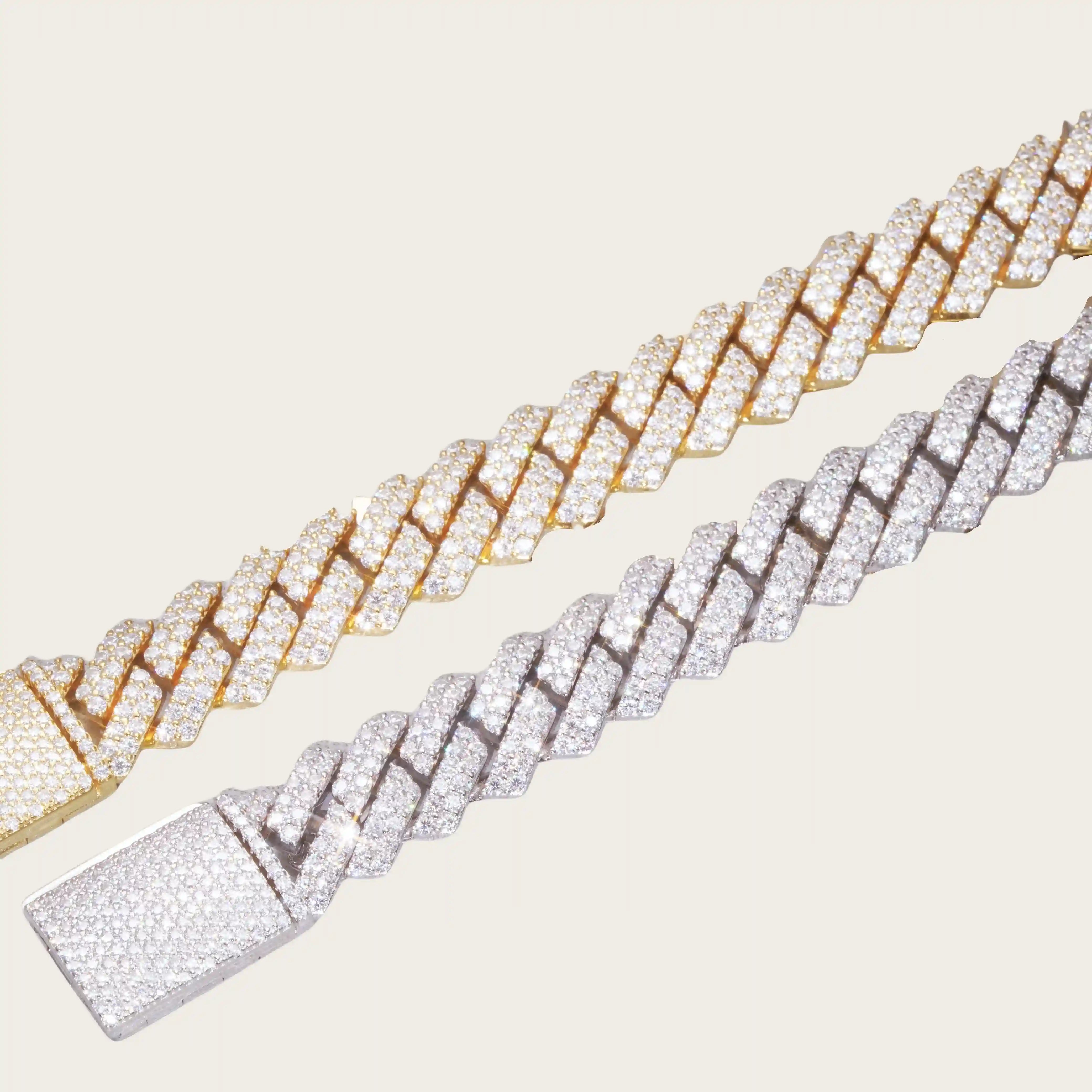 925S & VVS Moissanite 12MM Prong Cuban Bracelet
