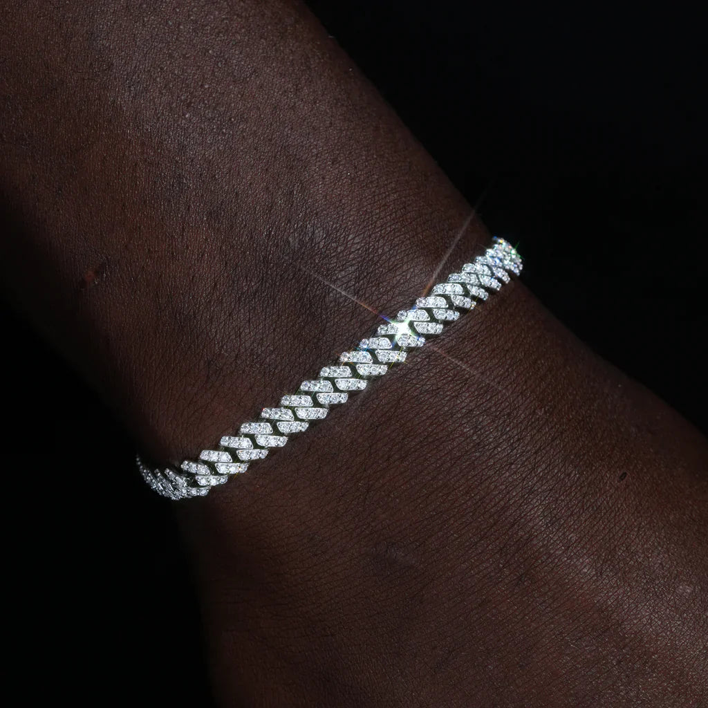 925S & VVS Moissanite Prong Cuban Bracelet - 6.5mm