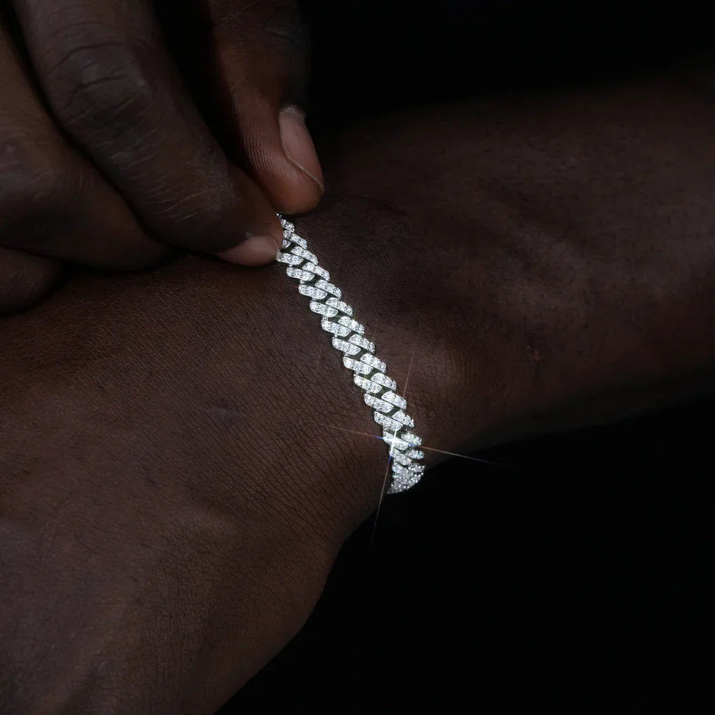 925S & VVS Moissanite Prong Cuban Bracelet - 6.5mm