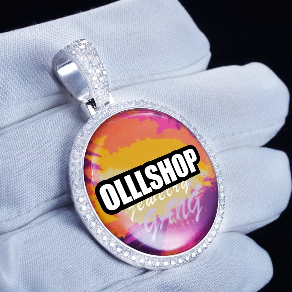 Hand holding personalized 3D circle custom picture pendant, iced hip hop jewelry gift
