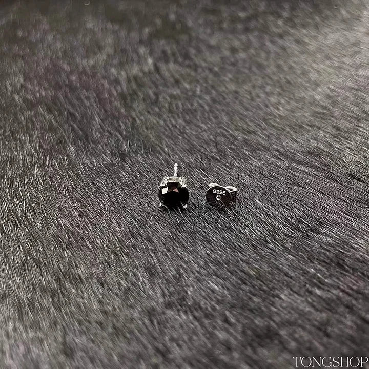 S925 Black VVS Moissanite Four Prong Black Stud Earrings