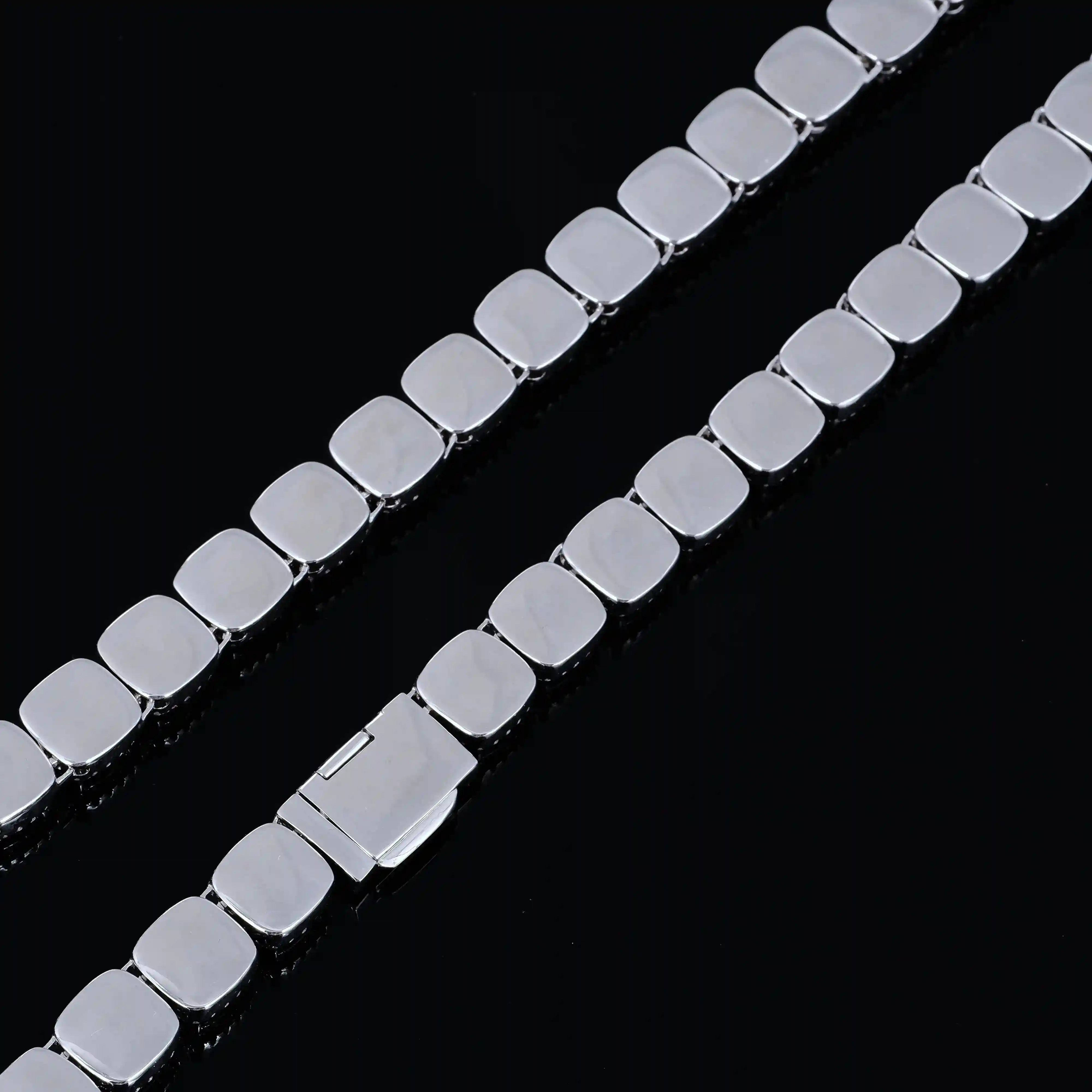 Glacier Clustered Tennis Chain in White Gold