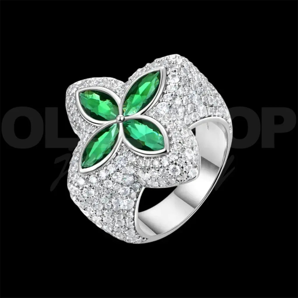 Iced Clover Rings Diamond - 25mm