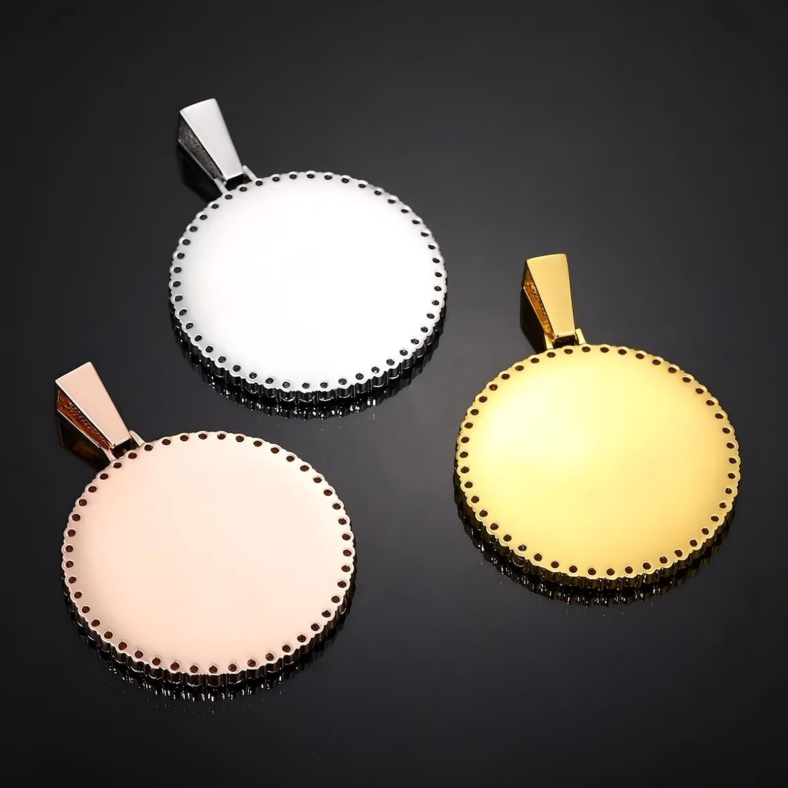 Color options for large custom round pendants – 70mm personalized jewelry in gold, rose gold, silver