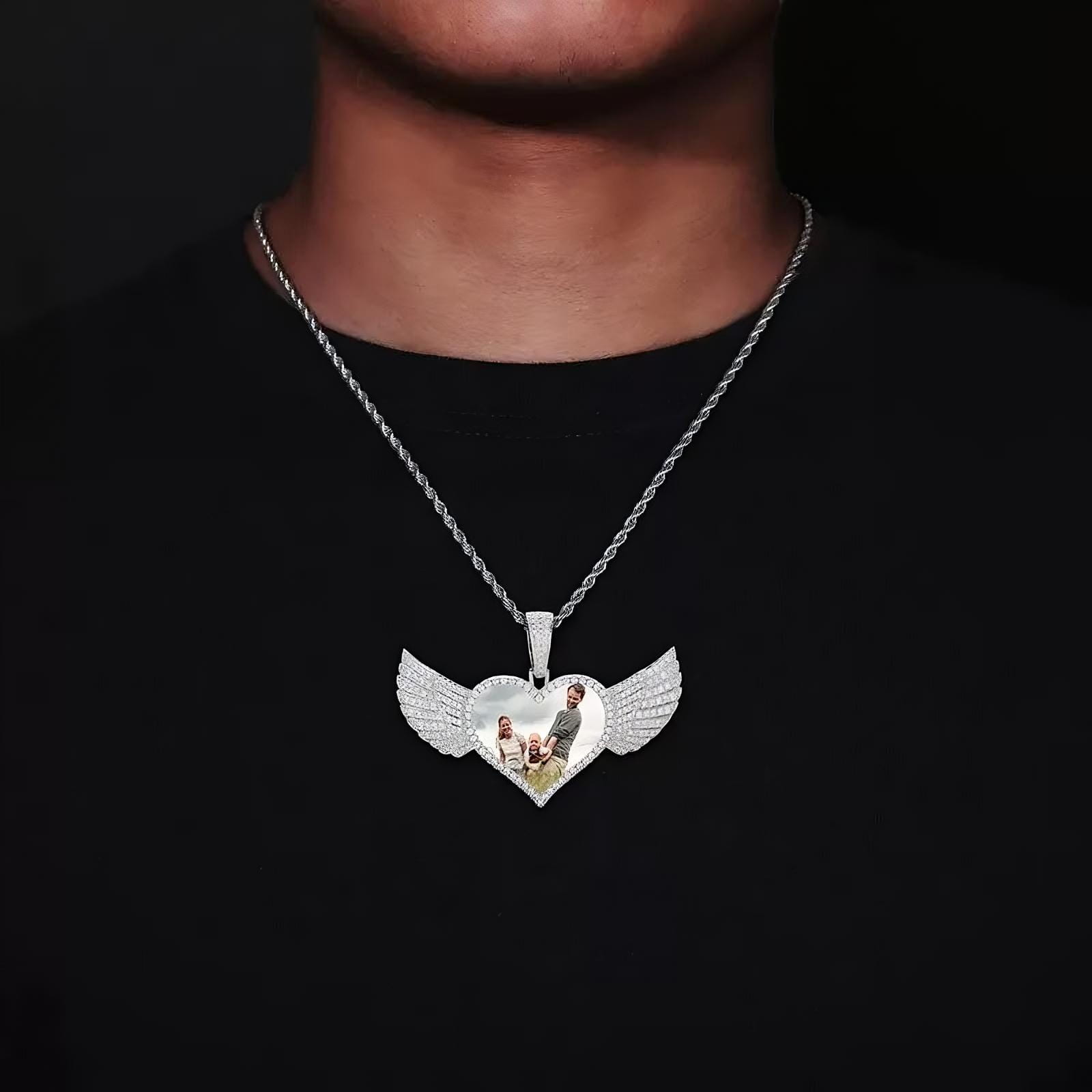 Silver micro-inlaid heart wings pendant with personalized photo - 25mm custom jewelry