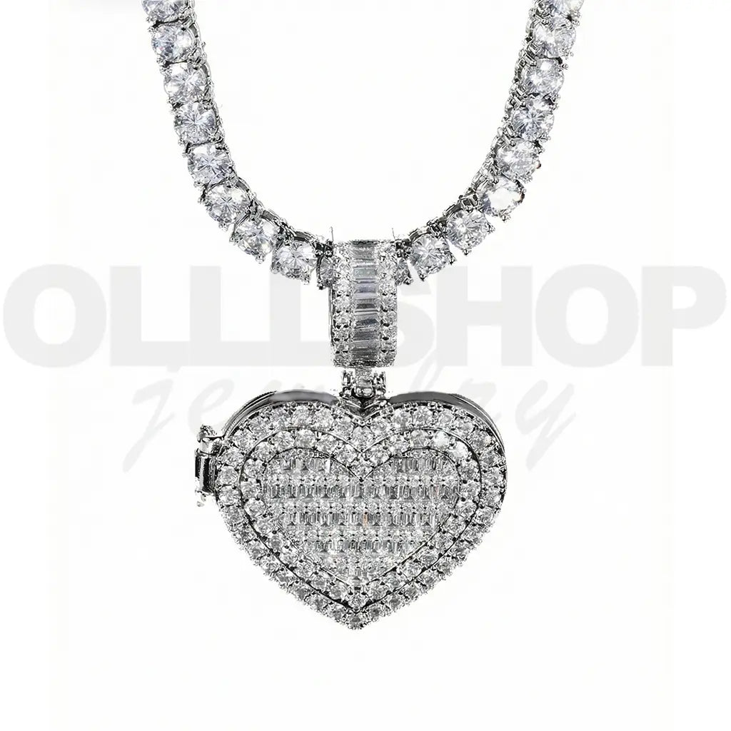 Personalized Heart Photo Pendant with Hinged Design