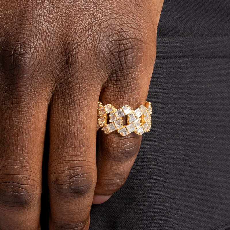 Anillo cubano baguette S925 en oro de 18 quilates