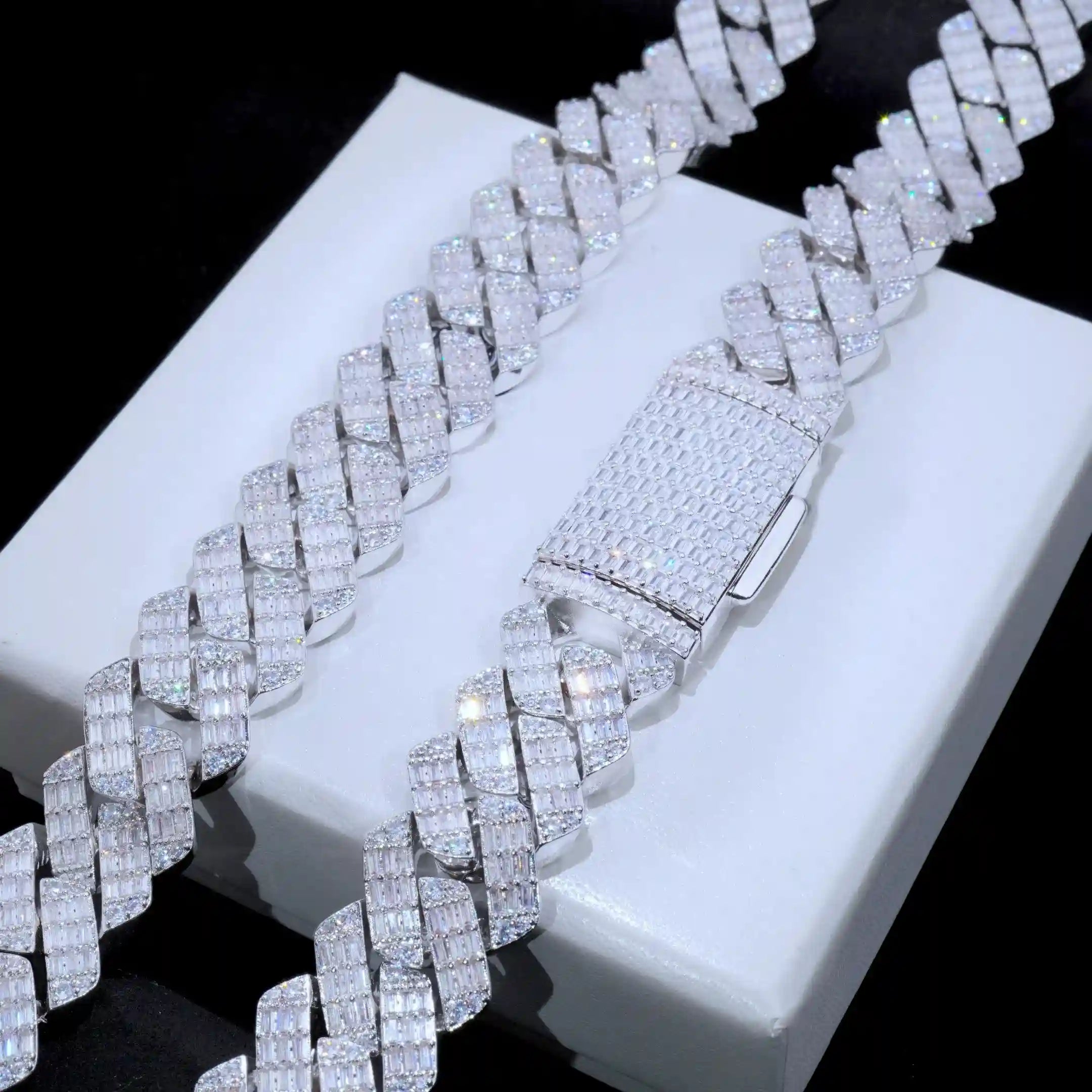 20mm Full Baguette Prong Cuban Chain