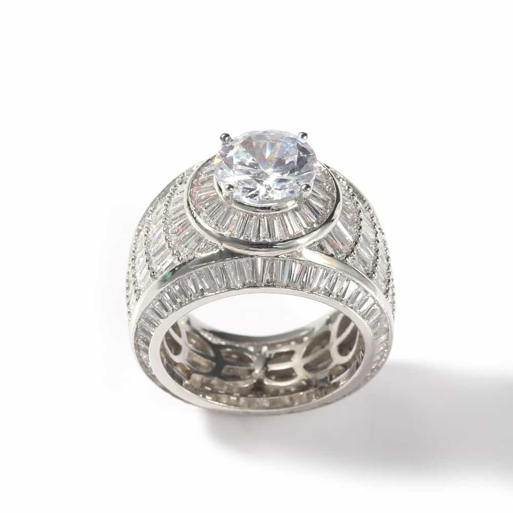 Men's Diamond-Encrusted Hip-Hop Ring in 18K Gold Plating