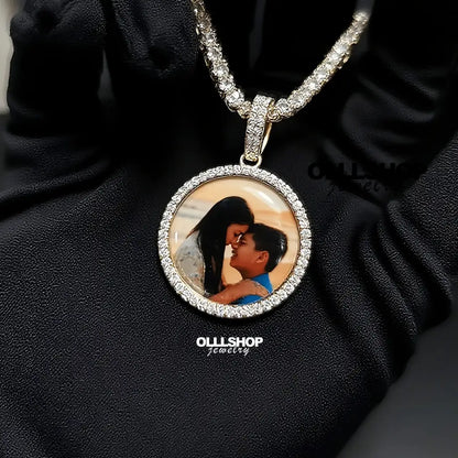 Personalized Round Photo Pendant – Small Size