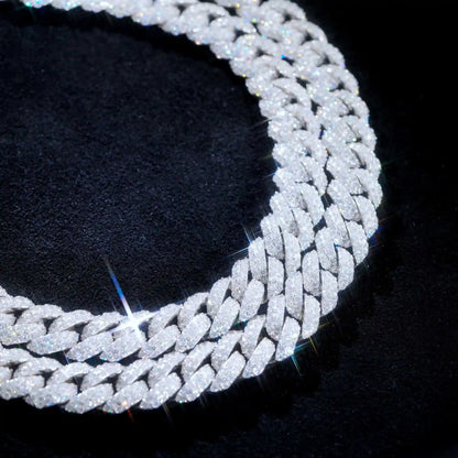 925S & VVS Moissanite Cuban Link Chain - 10mm