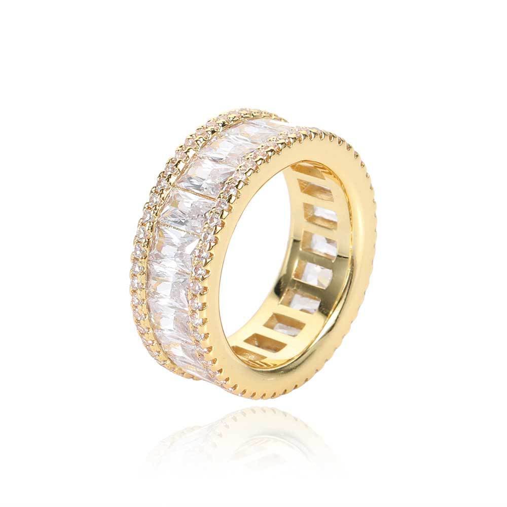 Mixed Pavé Triple Row T-Bar Ring in 18K Gold