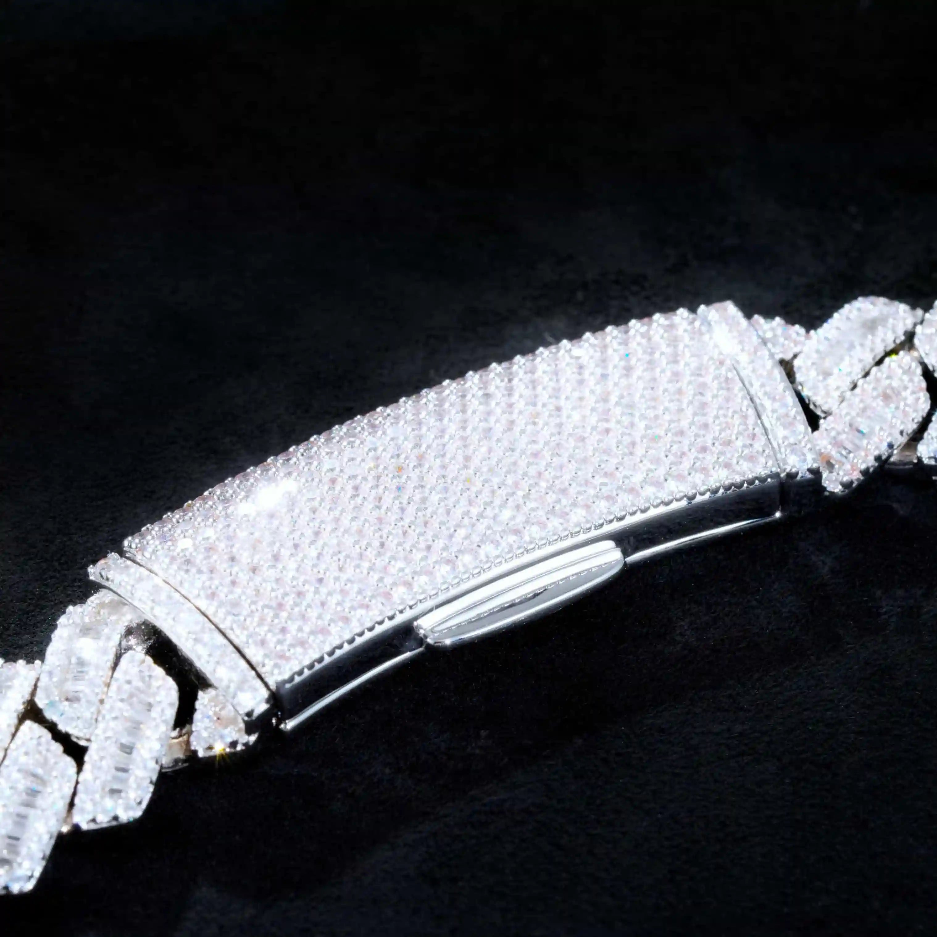 Curved Clasp Baguette Prong Cuban Chain - 13mm
