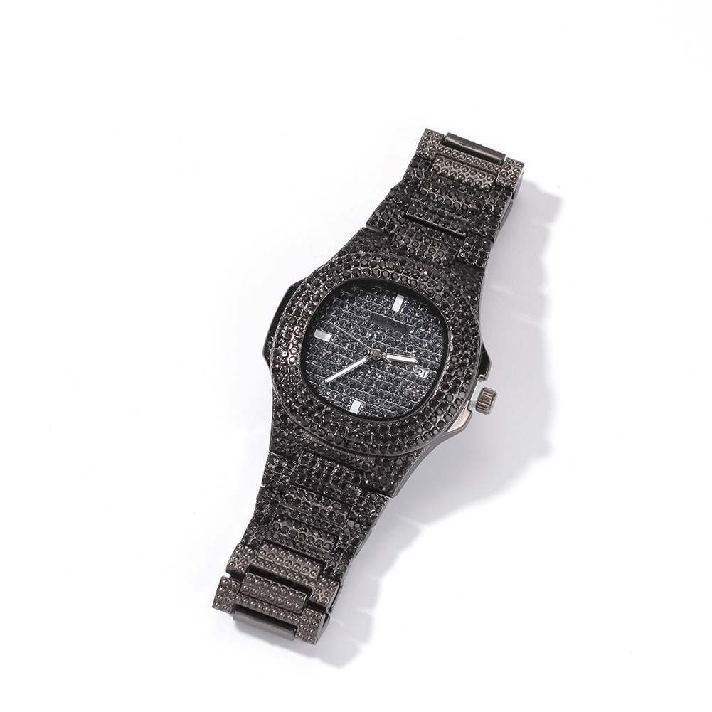 Fashionable Diamond-Encrusted Gypsophila Hip-Hop Watch