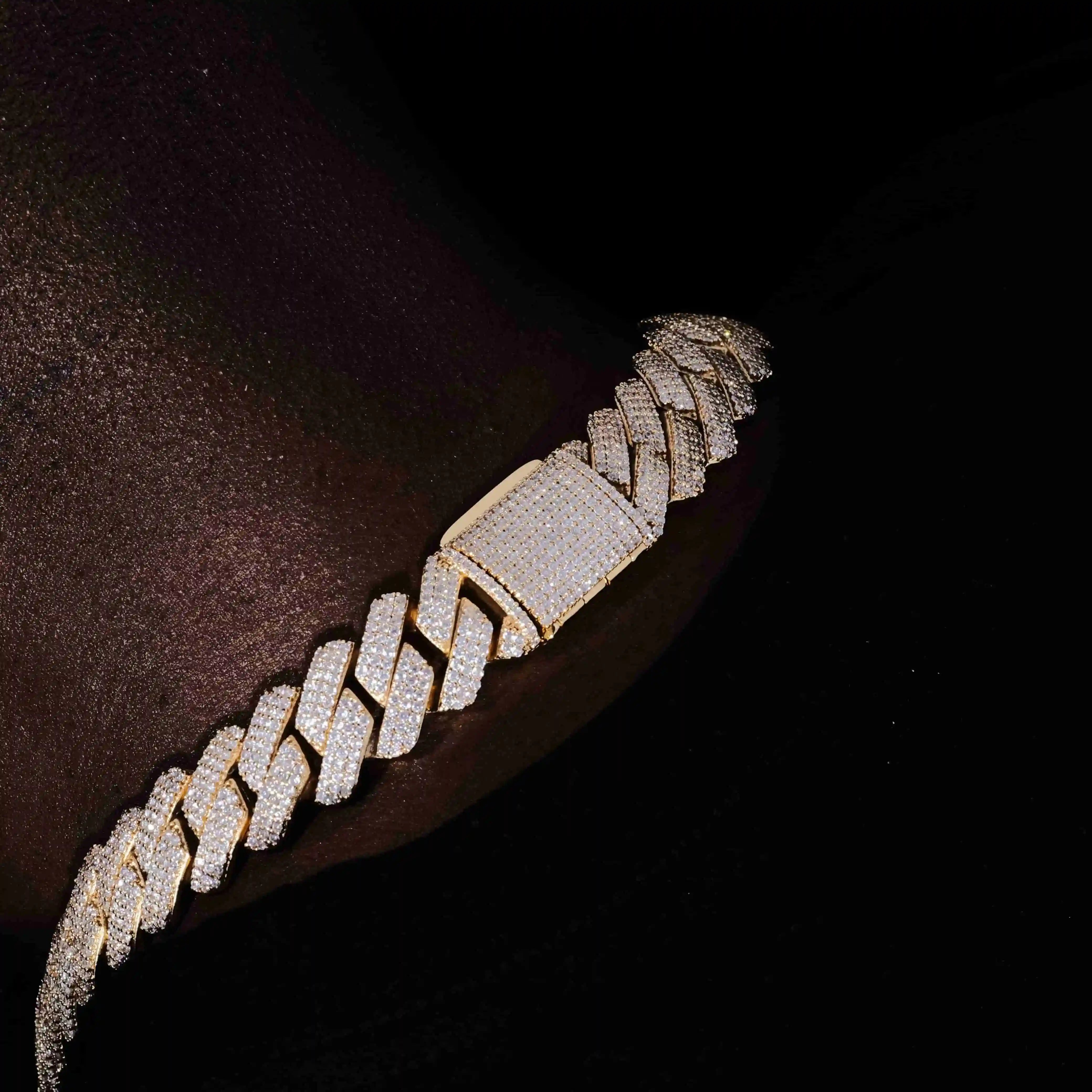 19mm Iced Prong Cuban Chain