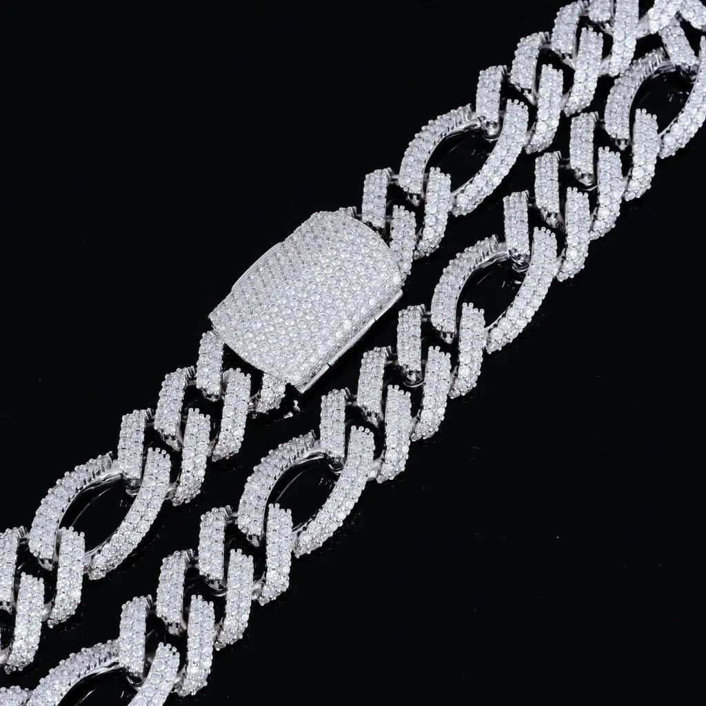 Iced Figaro Chain in White Gold - 19mm