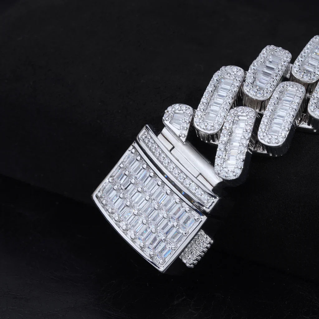 20MM Baguette Prong Link Bracelet