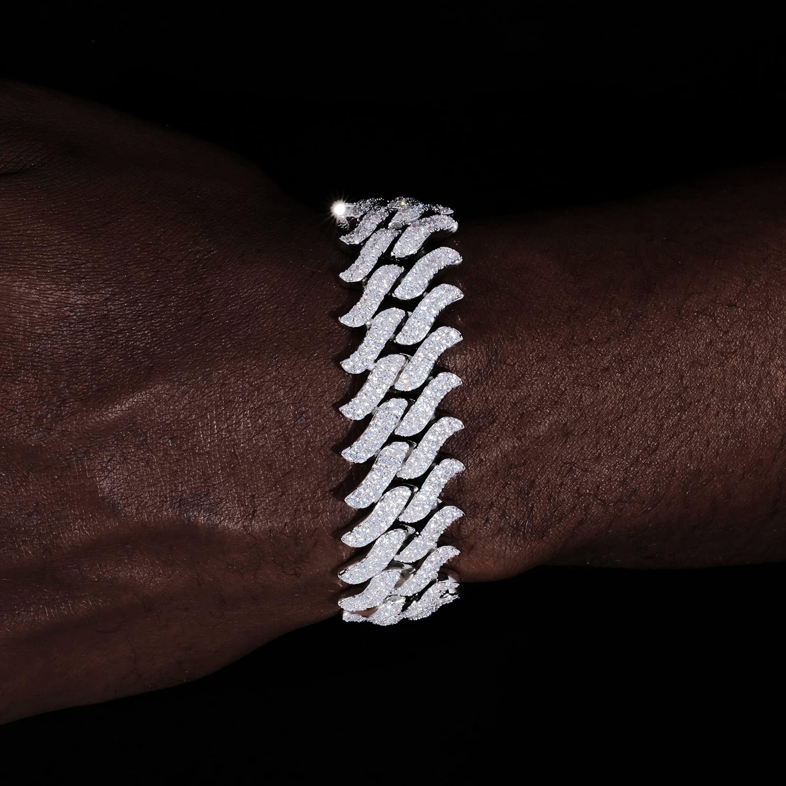 Spiked iced Cuban bracelet 20mm wide with diamond details