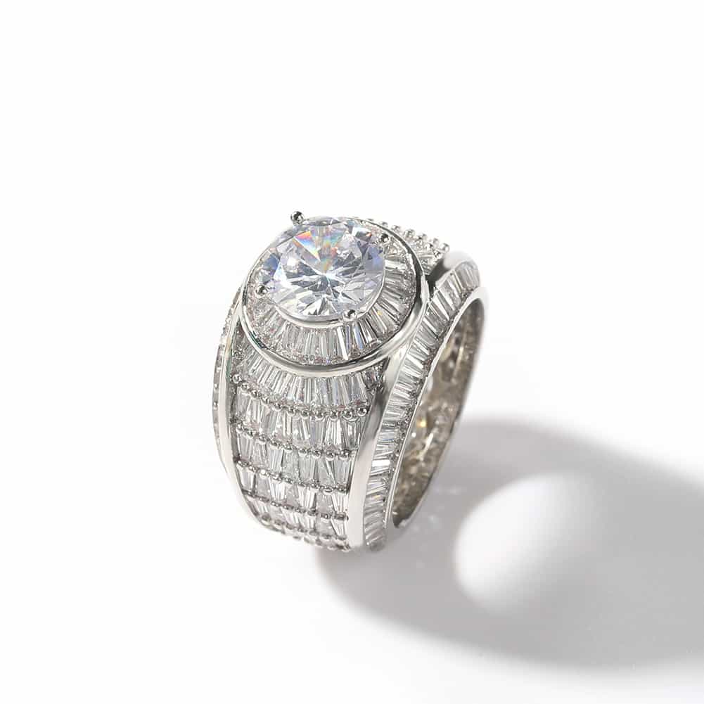 Men's Diamond-Encrusted Hip-Hop Ring in 18K Gold Plating