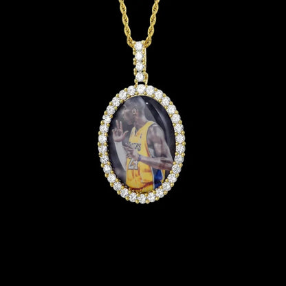 3D custom oval photo pendant necklace in yellow gold with diamond border