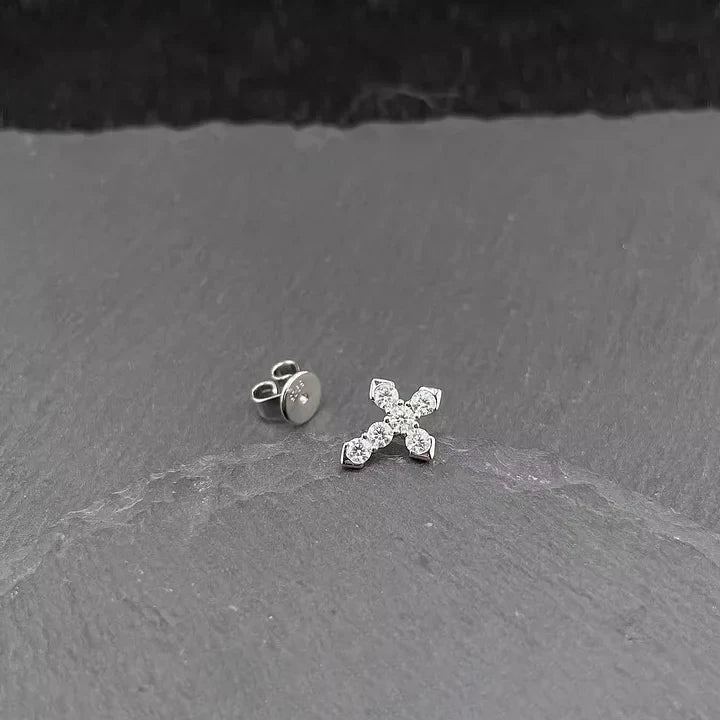 S925 VVS Moissanite Cross Stud Earrings