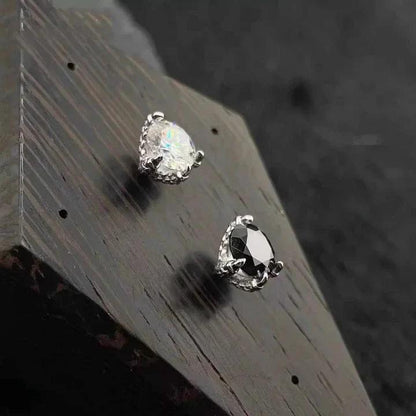 Pair of S925 moissanite dragon claw stud earrings white black 