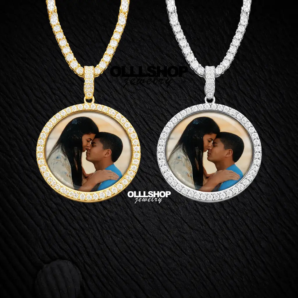Personalized Round Photo Pendant – Small Size