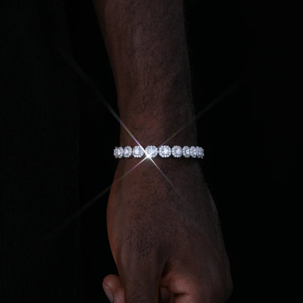 925S & VVS Moissanite Clustered Tennis Bracelet - 8MM
