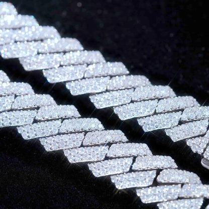 925S & VVS Moissanite 12MM Prong Cuban Link Chain