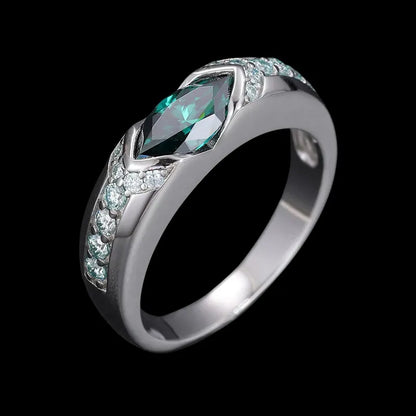 925 VVS Moissanite Green Horus Ring