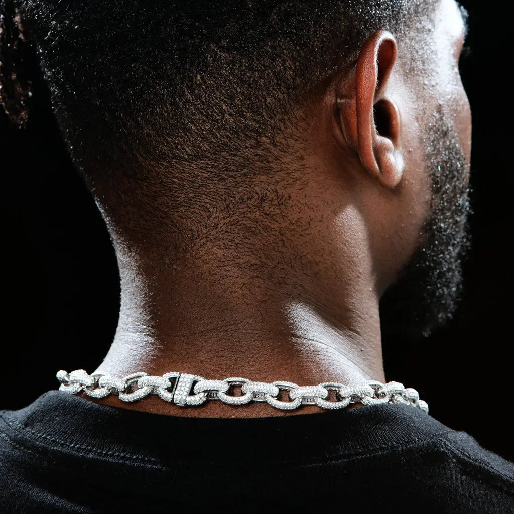 Annular Iced Prong Link Choker in White Gold - 12mm
