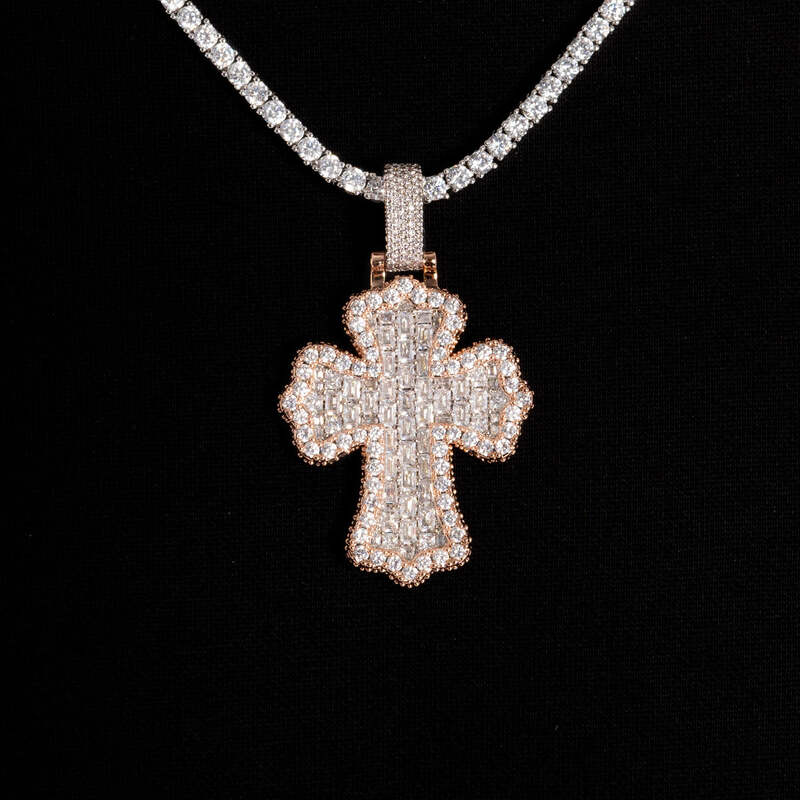 Baguette Cross Pendant in Rose Gold