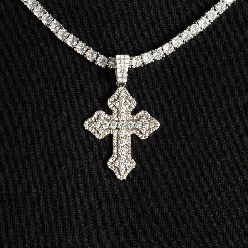 Cluster Micro Cross Pendant In White Gold