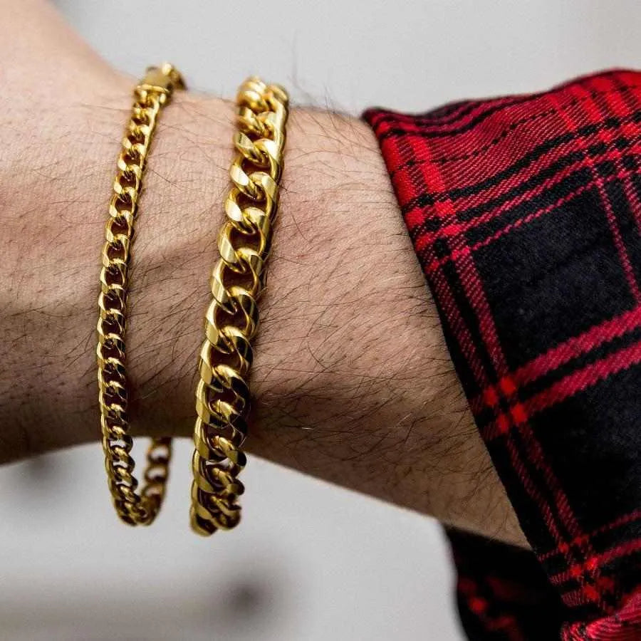 Stackable Cuban link bracelet 5mm in yellow gold finish