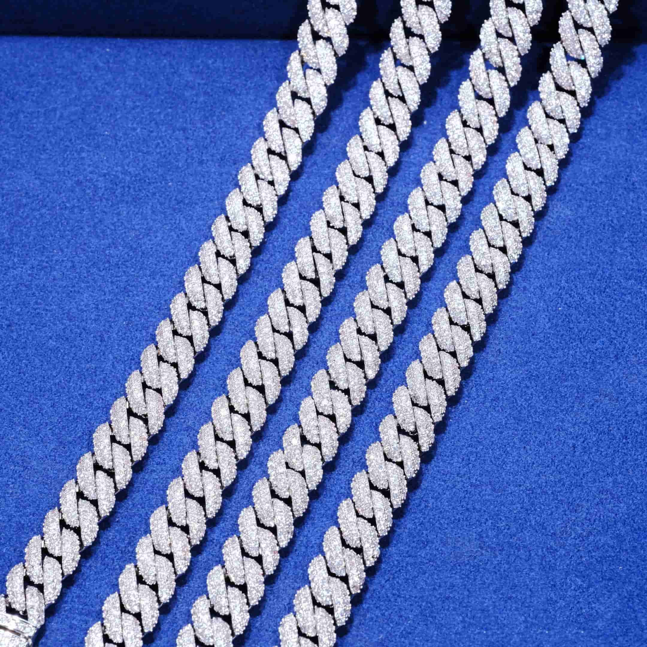 Cuban Link Chain in White Gold/18K Gold - 10mm
