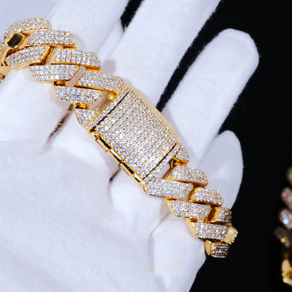 Diamond Prong Cuban Bracelet in 18k Gold - 19mm